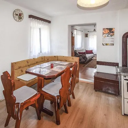 Amazing In With Kitchen