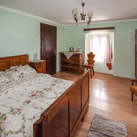 Amazing In With Kitchen